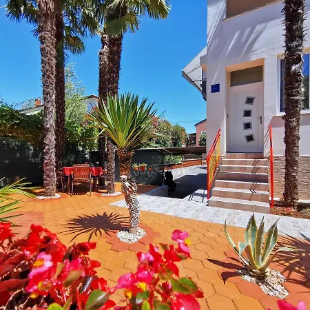 App & Room Le Palme Umag Exterior foto
